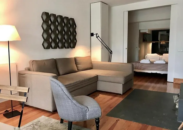 Center, Sun, Charm With Terrace And Fireplace Appartamento Lisbona