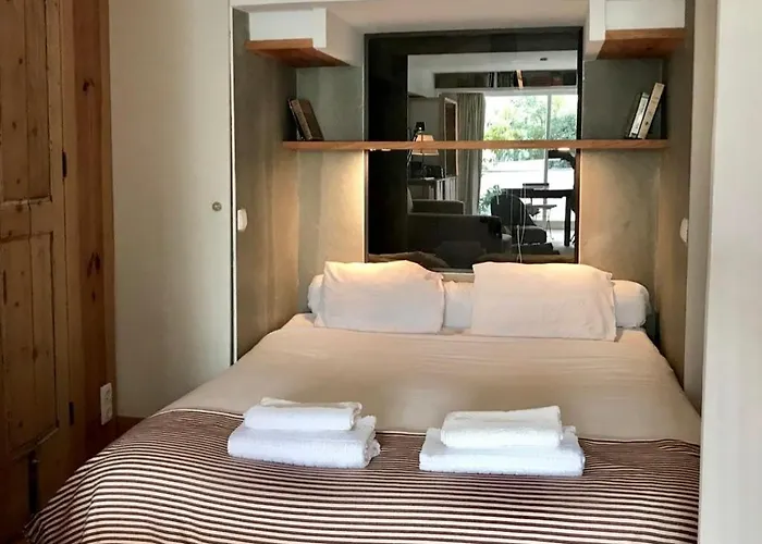 Apartmán Center, Sun, Charm With Terrace And Fireplace *