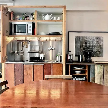Center, Sun, Charm With Terrace And Fireplace Apartmán *
