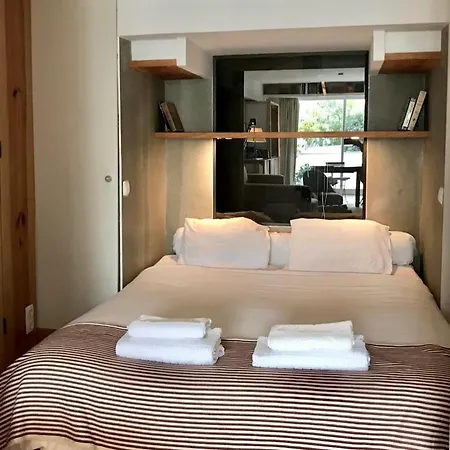 Apartmán Center, Sun, Charm With Terrace And Fireplace *